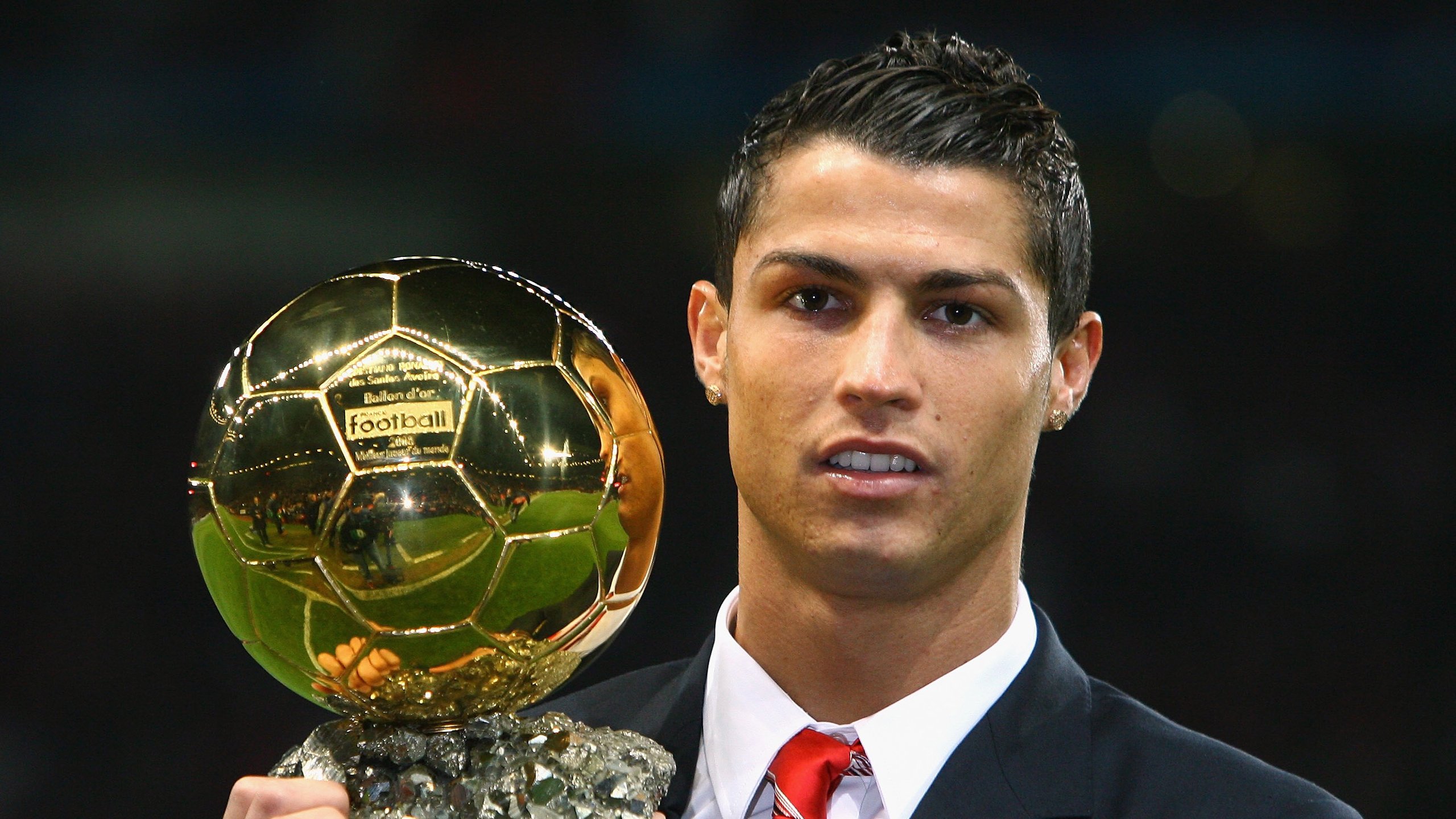 熊猫TV-意甲焦点战？塞维利亚速胜毕巴背后的时空错位与足球魅力