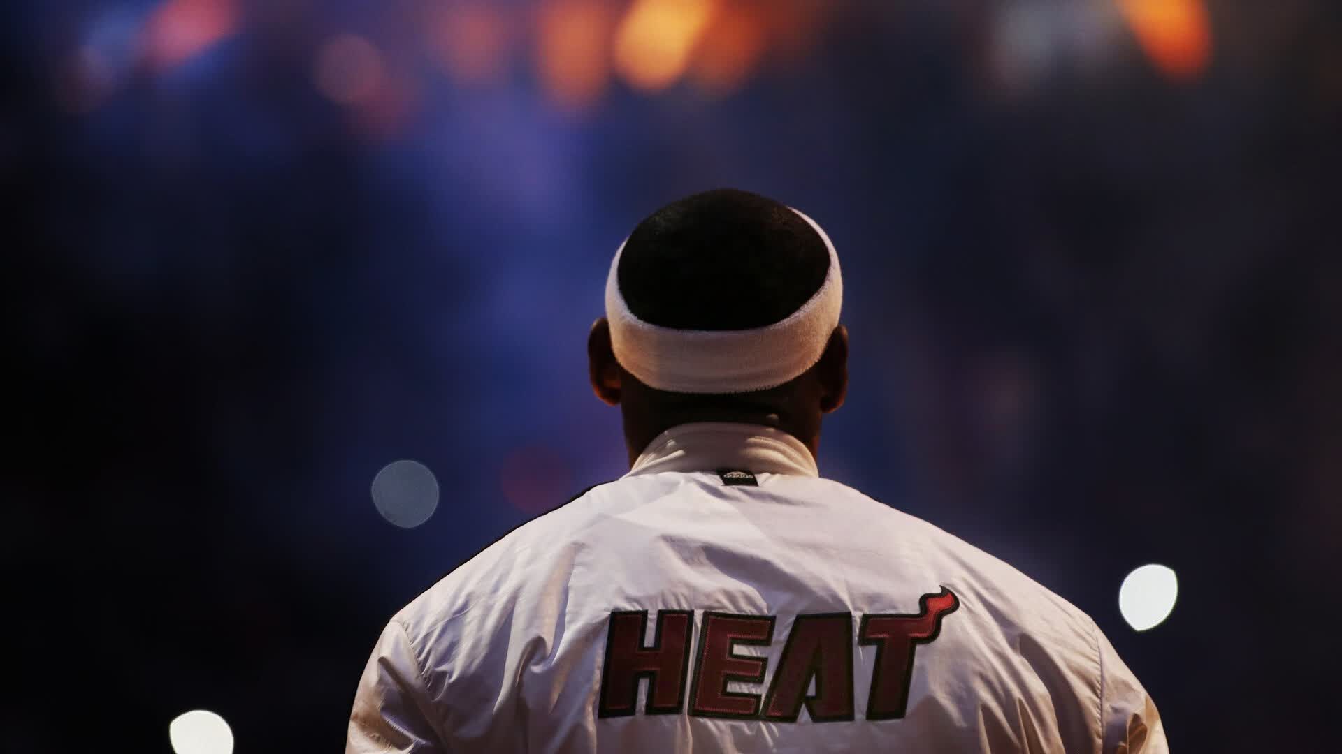 当德甲烽火燃至NBA,老鹰如何用拜仁式压制击败76人,演绎争冠唯一法则
